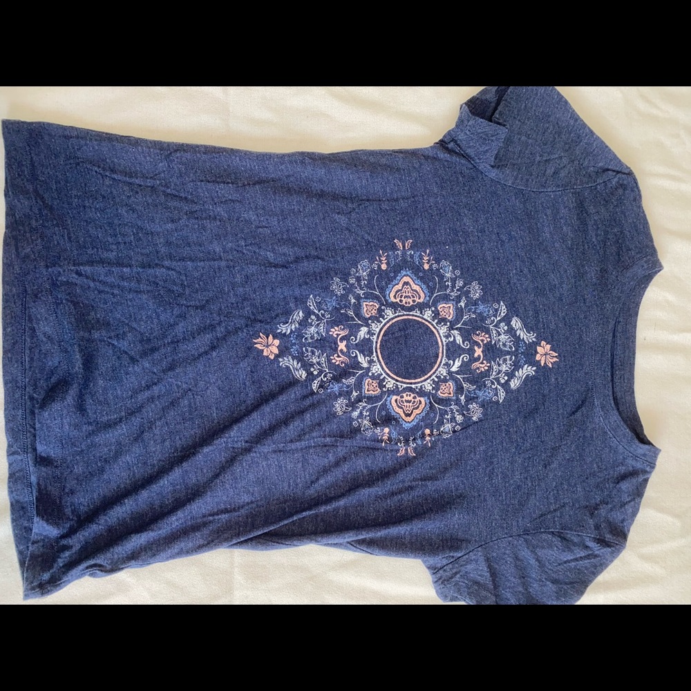 womens tshirt
